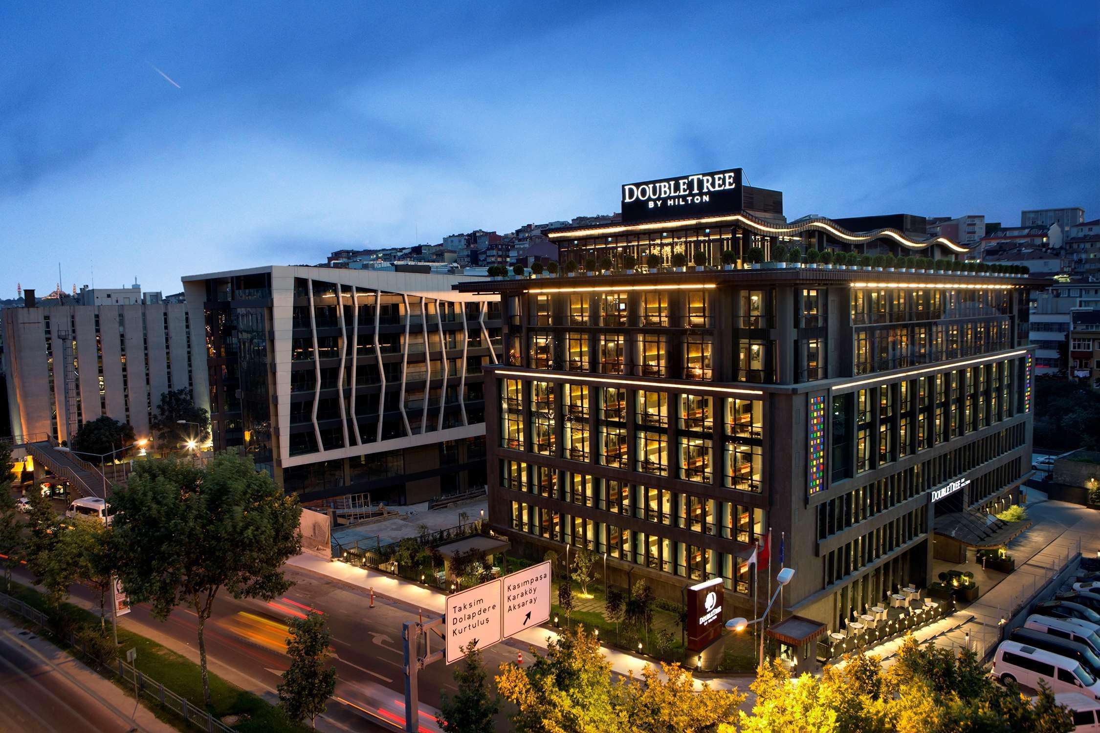 Hotel Doubletree By Hilton Istanbul - Piyalepasa Exteriér fotografie DoubleTree by Hilton Athens