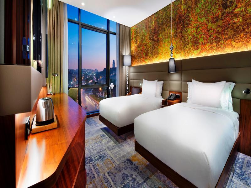 Hotel Doubletree By Hilton Istanbul - Piyalepasa Exteriér fotografie Deluxe Room